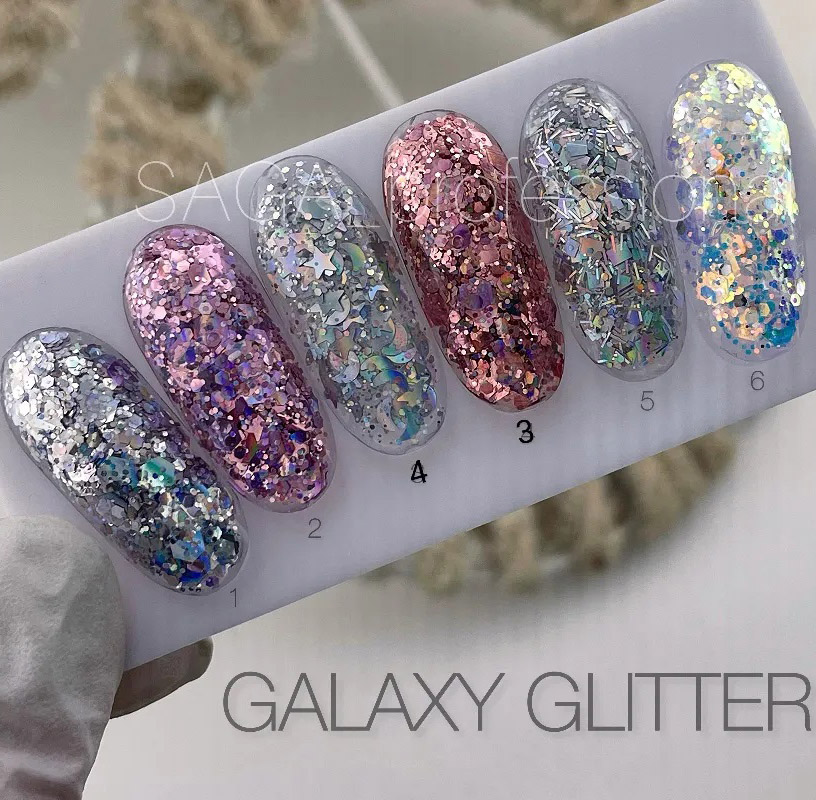 Глитерный гель SAGA Galaxy glitter №004 (прозрачный с голографическими полумесяцами, звездами и шестигранниками) 8 мл