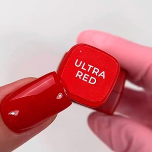 Гель лак ультра красный DNKa Gel Polish Ultra Red 12 ml